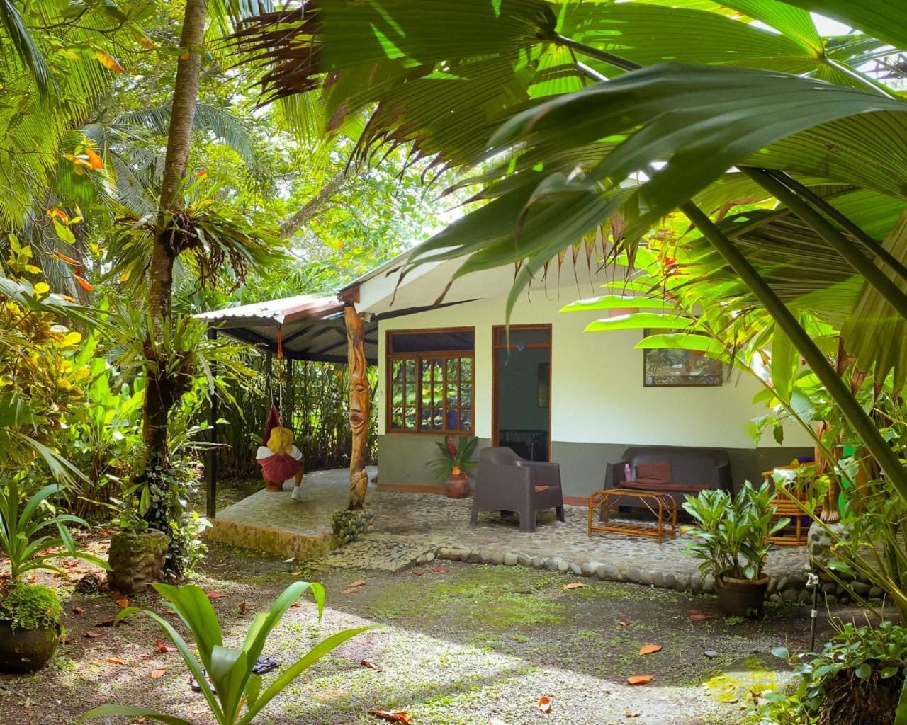 Hotel La Diosa Cahuita Eksteriør bilde