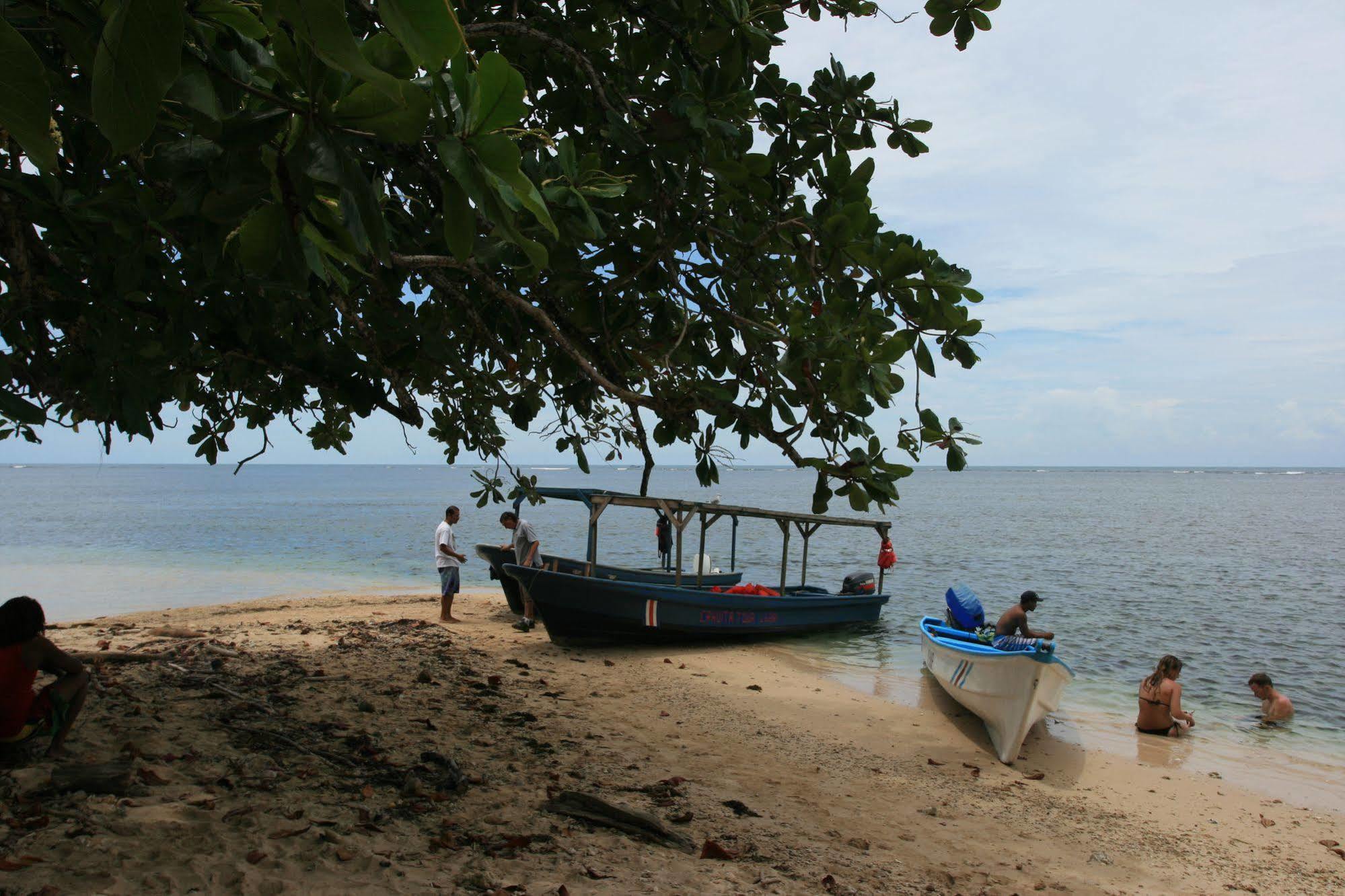 Hotel La Diosa Cahuita Eksteriør bilde